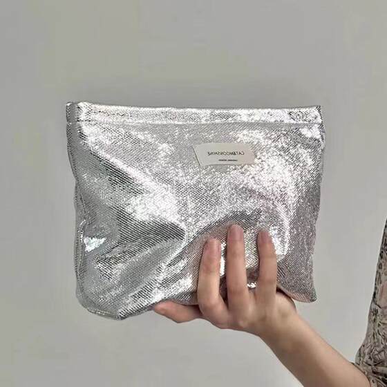 New large capacity portable clutch bag