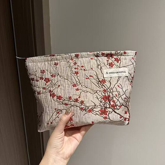 Retro elegant cosmetic bag plum blossom jacquard square bag travel portable storage bag clutch bag canvas bag toiletry bag