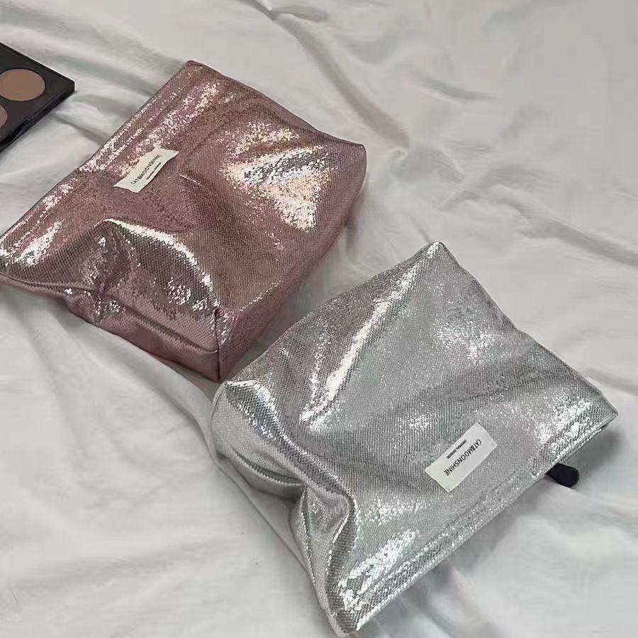 爆闪手拿包原创新款化妆包大容量洗漱包外出收纳包整理袋简约便携,淘宝优惠券,粉丝福利购,淘宝优惠卷