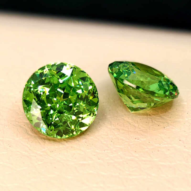 Star cut round peridot loose stone ring face