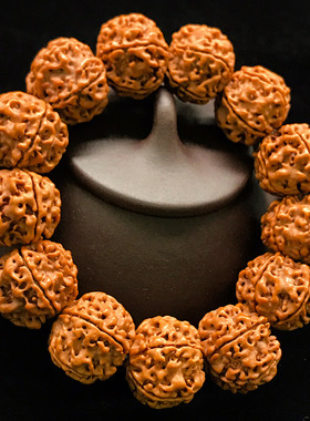 金诗文玩五六瓣经典大金刚菩提子