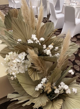 干蒲葵叶棕榈叶心形蒲扇叶商场橱窗婚庆插花拍摄摆件干花配材