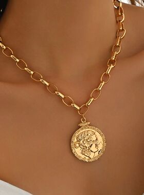 Vintage Portrait Coin Pendant Paperclip Chain Choker Necklac