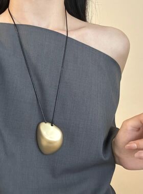 Fashion Matte Metal Irregular Pendant Necklace for Women Gir