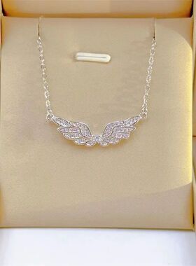 Retro Light White Jewelry Angel Wings Necklace Exquisite Per