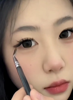 好上镜！！欧巴兰美瞳超大玩偶娃娃！！！卧蚕画法眼睑下至怎么画