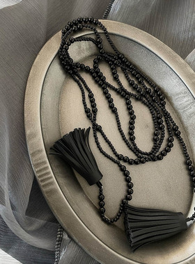 区区欧阳同款黑色串珠流苏项链女