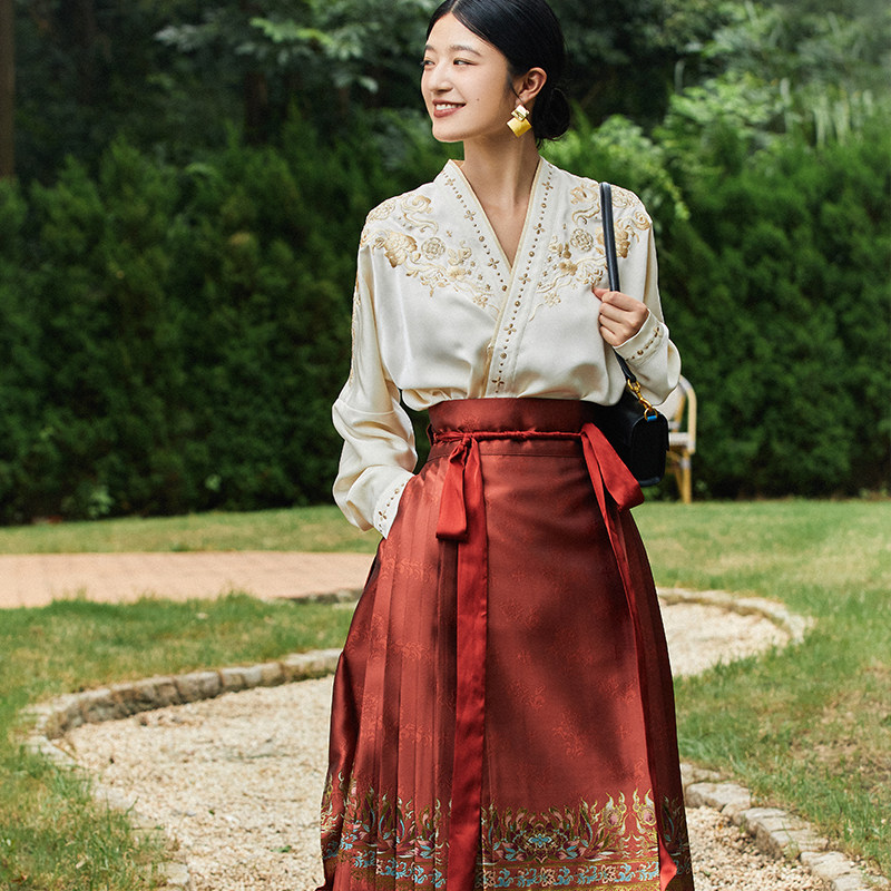 蕴锦[朱雀]重工刺绣缎面交领衫一片式红色马面裙汉服女婚服敬酒服,淘宝优惠券,粉丝福利购,淘宝优惠卷