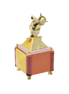 稀奇艺术品瞿广慈金牛酒柜装饰品