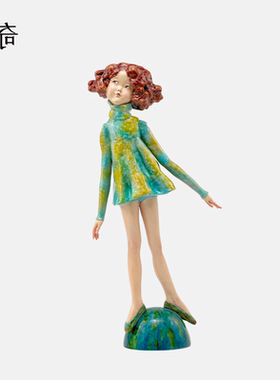 稀奇雕塑人物桌面摆件