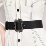 AUI Дизайнерское летнее платье, тренд сезона, облегающий крой