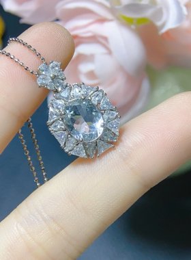 天然海蓝宝吊坠晶体干净主石约8*10mms925银镶嵌 精工电镀工艺