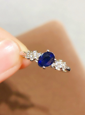 天然蓝宝石戒指晶体全净火彩爆闪S925银精工镶嵌5*6mm