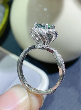 手捧花蓝绿色莫桑钻戒指开口主石1克拉上手超美配大证指环女