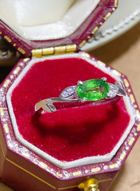 天然沙弗来戒指 925银精工镶嵌 白金色 主石4*6mm特惠