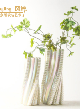 白色陶瓷花瓶样板房客厅创意