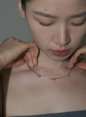 PAUSA ANN s925 蝴蝶结散落小众设计感蛇骨项链