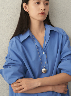 PAUSA ANN 复古立体贝壳质感光泽秋冬中长链