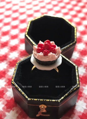 【草莓蛋糕】可爱草莓黑森林蛋糕巧克力熊猫樱桃可露丽甜品戒指