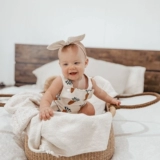 Тонкий летний морковный детский хлопковый жилет, брендовое детское боди, популярно в интернете