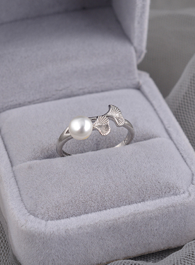 925银银杏叶戒指女款2026新款小众轻奢高级感复古开口食指戒刻字