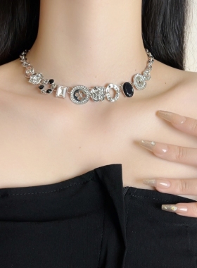 y2k甜酷风白色纽扣项链