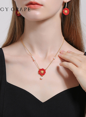 新年礼物复古红色花朵珍珠项链