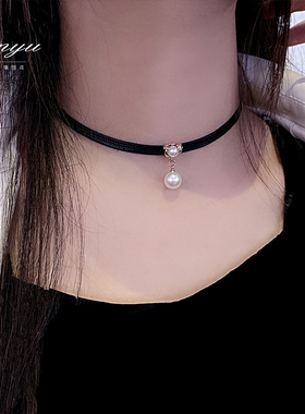 黑色皮绳短款颈带女简约珍珠项链