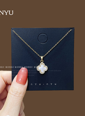 精致微镶满钻黑白双面四叶草项链