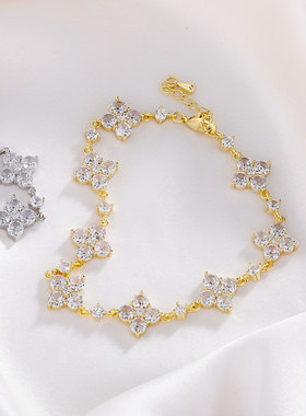 满钻重工四叶花幸运手链女款轻奢闪锆高级感小众手环手饰现货饰品