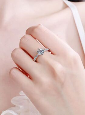 女款6爪仿真钻戒求婚老婆礼物2025新款