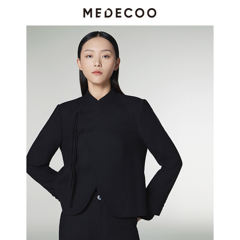 MEDECOO/墨蒂珂2024冬季新款 斜门襟中式盘扣羊毛短外套MID31124,淘宝优惠券,粉丝福利购,淘宝优惠卷