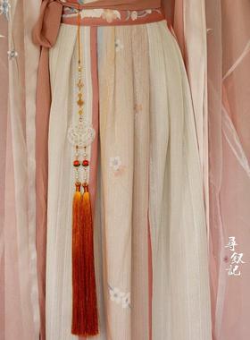 长背云古风压襟柿柿如意吊坠