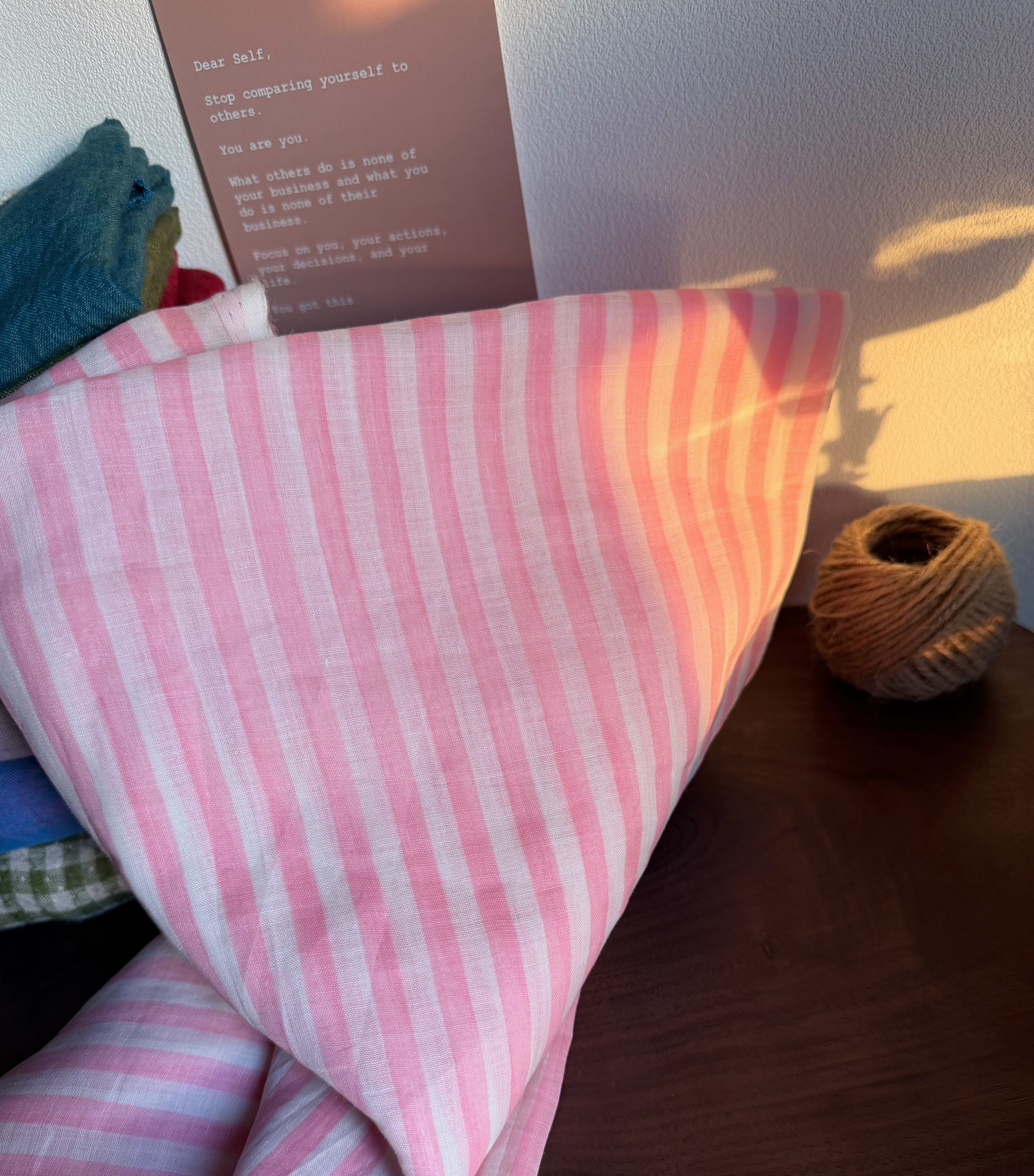 粉白条纹苎麻100支透的苎麻是面料布料宽度1.4米半米价格服装面料,淘宝优惠券,粉丝福利购,淘宝优惠卷