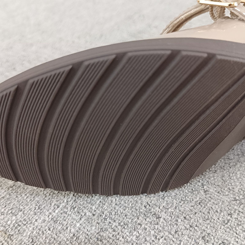 外贸百搭玛丽珍乐福鞋粗跟中跟英伦漆皮气质单鞋大码女鞋 T3569,淘宝优惠券,粉丝福利购,淘宝优惠卷