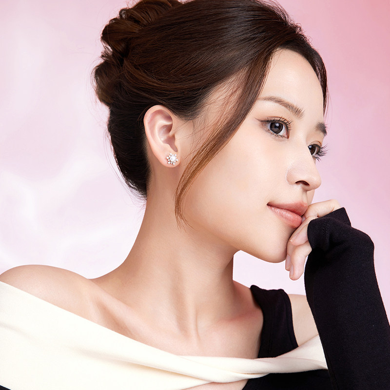 周六福S925纯银珍珠耳饰女冬日恋歌法式优雅雪花耳钉送女友礼物,淘宝优惠券,粉丝福利购,淘宝优惠卷