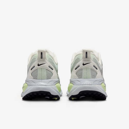 Nike耐克迈柔VOMERO 18 公路缓震跑步鞋健身马拉松跑鞋运动鞋女鞋 - 图3