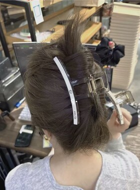 东大门高品质贴片笑脸抓夹女高级感2025新款后脑勺鲨鱼夹大号发夹