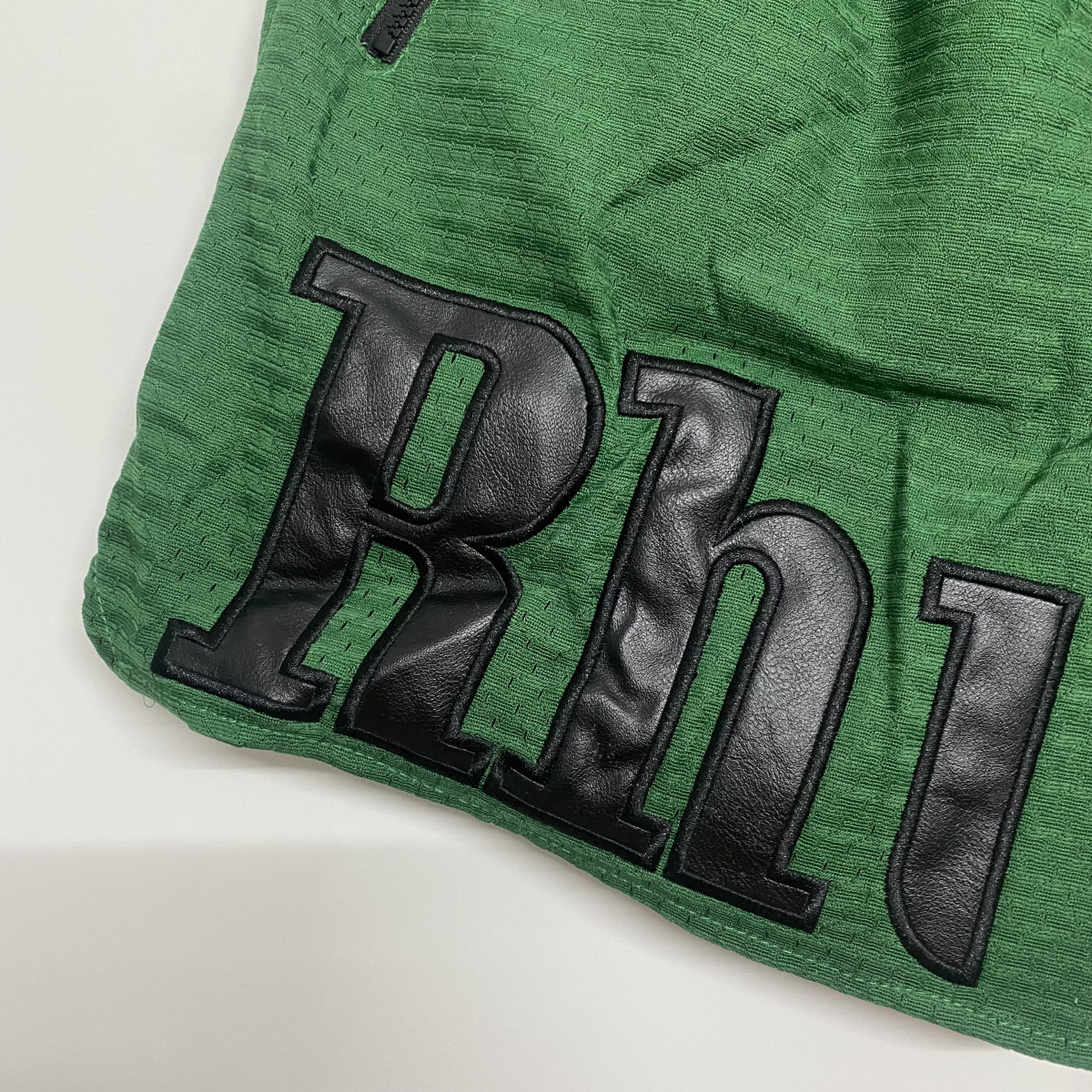 超火美式小众潮牌Rhude字母贴布刺绣网眼宽松透气男女休闲短裤潮,淘宝优惠券,粉丝福利购,淘宝优惠卷