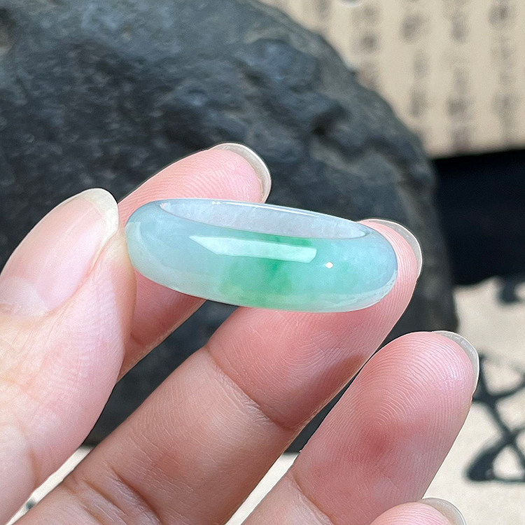 Burmese natural jade A grade sun green ring
