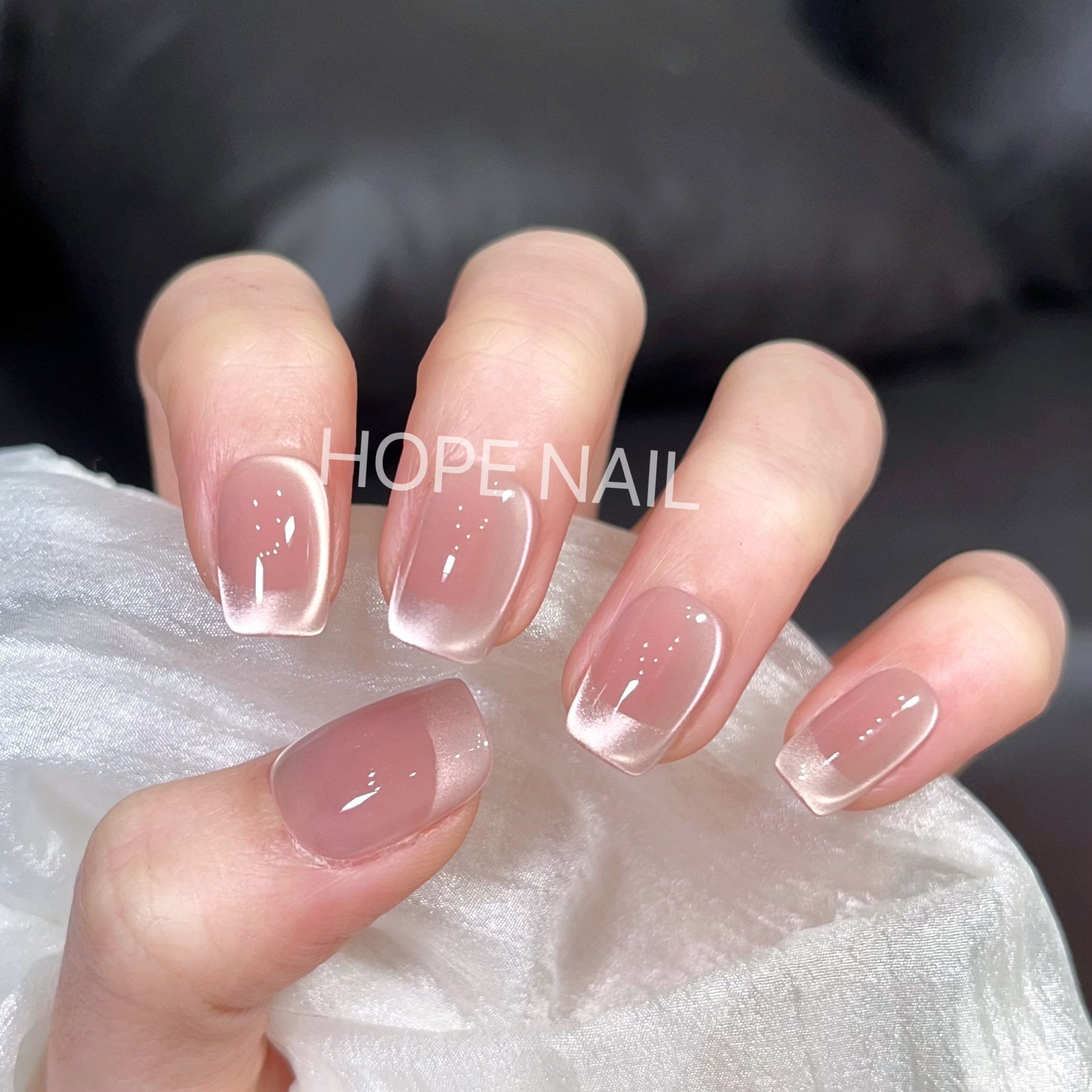 【桃桃乌龙】温柔裸色腮红法式猫眼手工穿戴甲高级感显白美甲贴片,淘宝优惠券,粉丝福利购,淘宝优惠卷