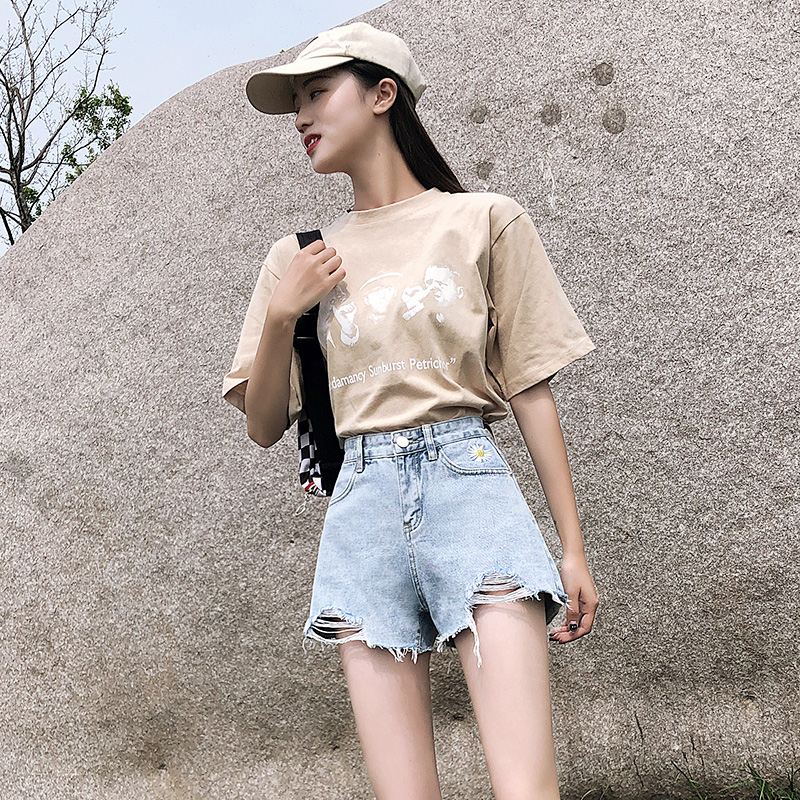 铅笔奇奇旗舰店小雏菊女韩版夏季新款复古高腰牛仔短裤宽松显瘦破洞阔腿热裤0