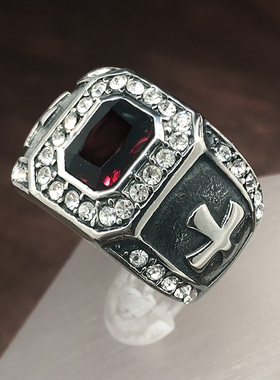 红宝石男钛钢欧美戒指镶嵌