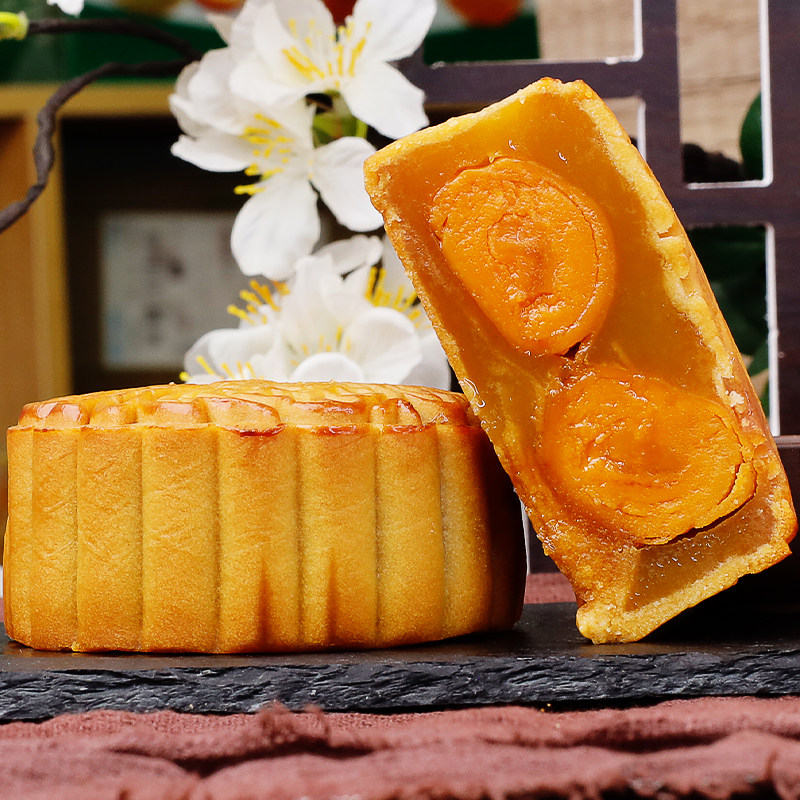 广州荔荣皇尚皇传统酒家双黄纯白莲蓉月饼广东老式散装咸蛋黄广式