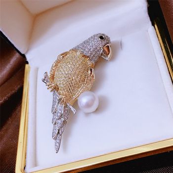 ອຸປະກອນເຮັດດ້ວຍມື DIY Micro-inlaid Seiko Parrot Corsage Women's semi-finished Brooch Holder Pearl Beeswax Fashion Brooch Korean