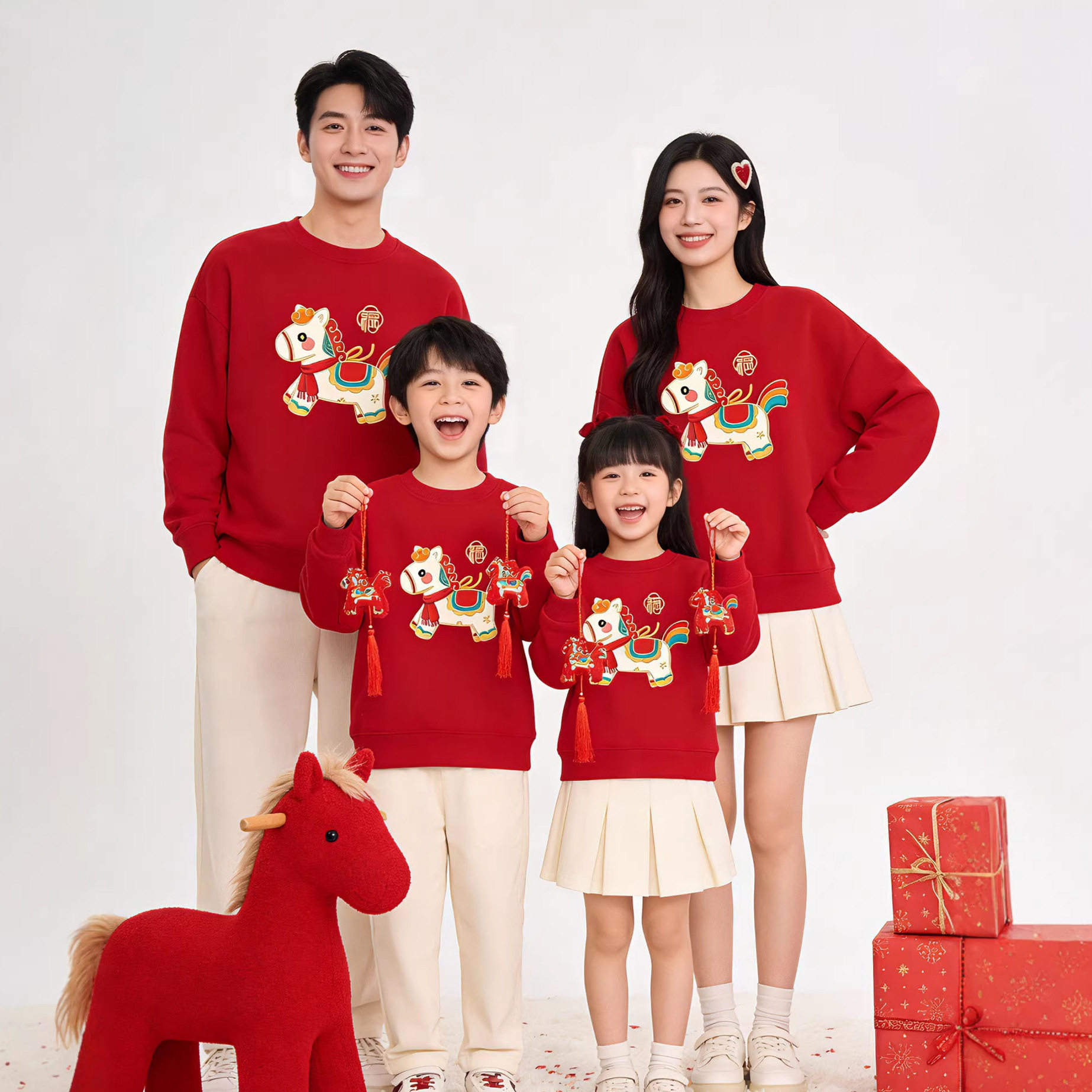 新年本命年亲子装一家三口秋冬加绒全家装拜年服小宝宝满月周岁装,淘宝优惠券,粉丝福利购,淘宝优惠卷