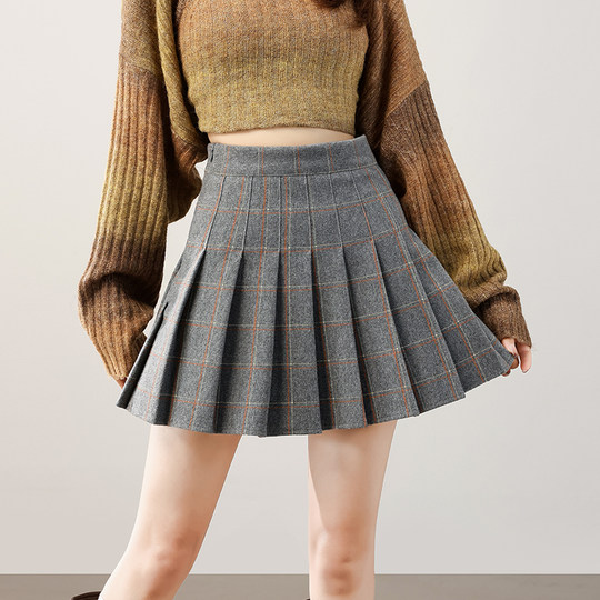 Preppy style woolen plaid pleated skirt