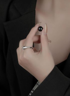 女子防身戒指随身带小巧武器防狼暗器高级感送女友防身饰品