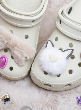 黑白毛绒猫甜甜圈crocs洞洞鞋花