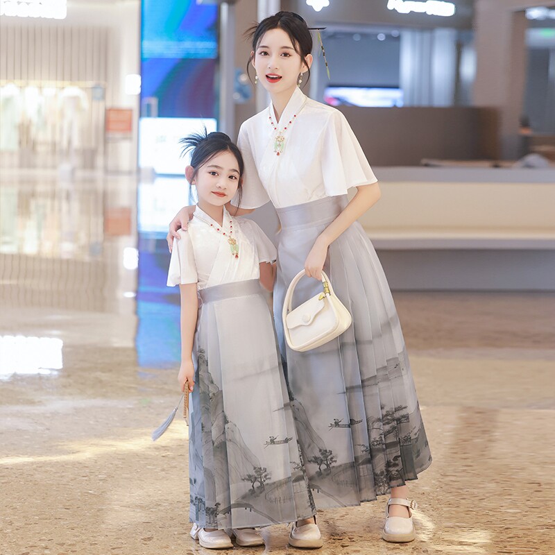  徒兹服饰亲子装/亲子时装
